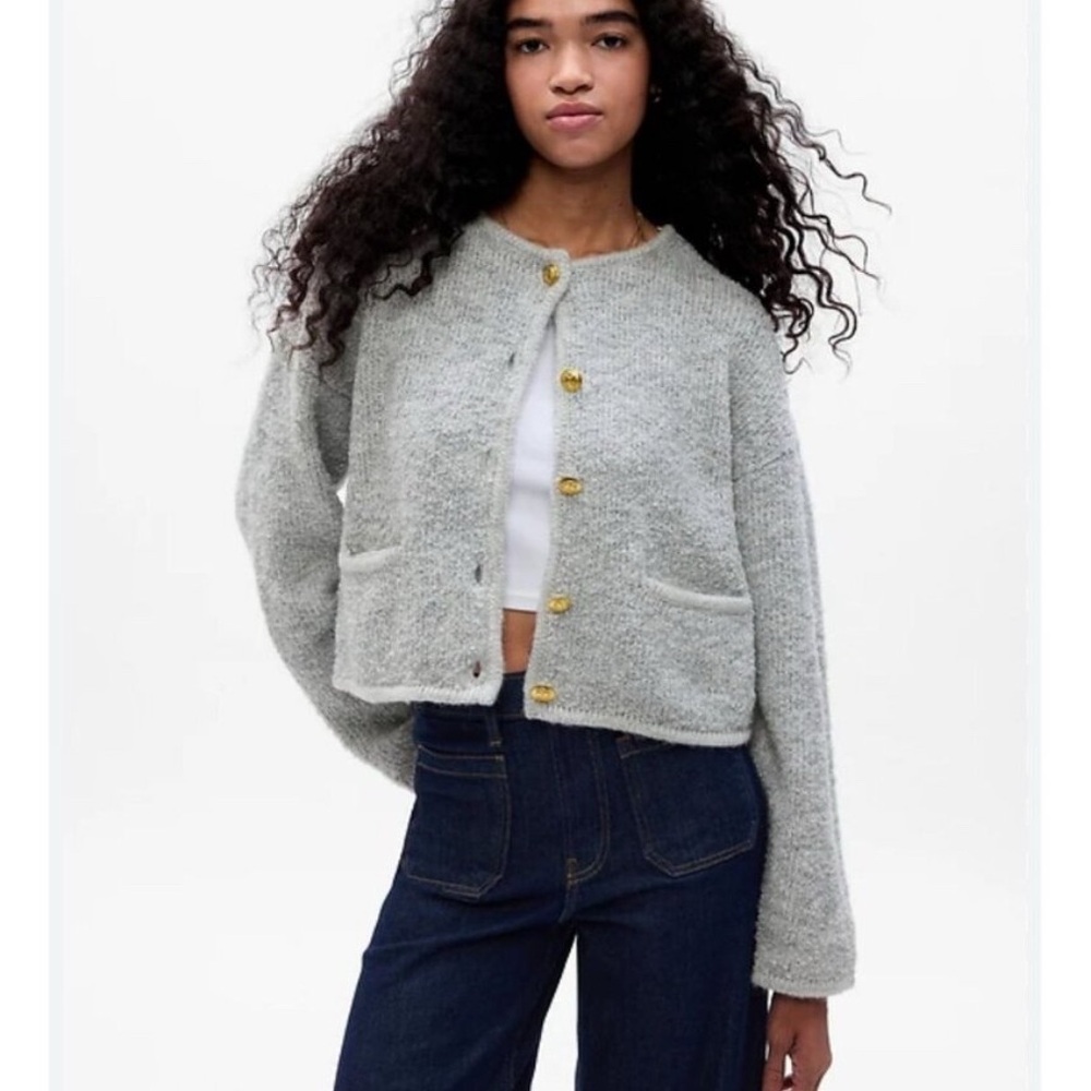 GAP gray boucle cropped Button-Up Cardigan sweater